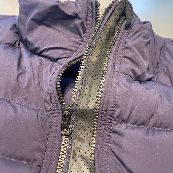 LuluLemon “Fluffed Up” Puffer Coat Size 6 - Picture 3 of 7